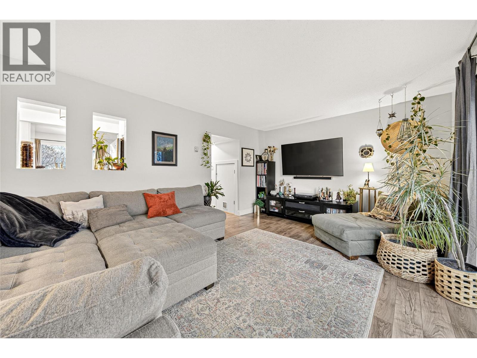 41B MT TRINITY AVENUE AVENUE - 6