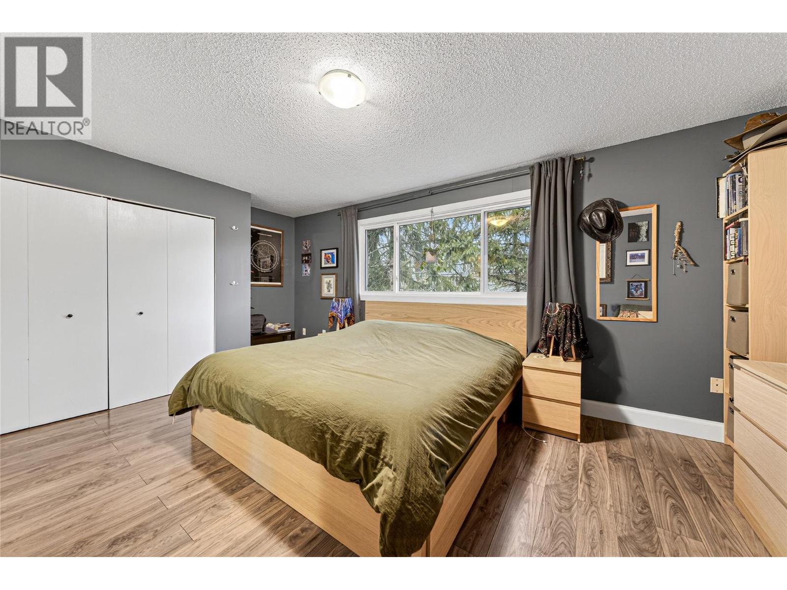 41B MT TRINITY AVENUE AVENUE - 11