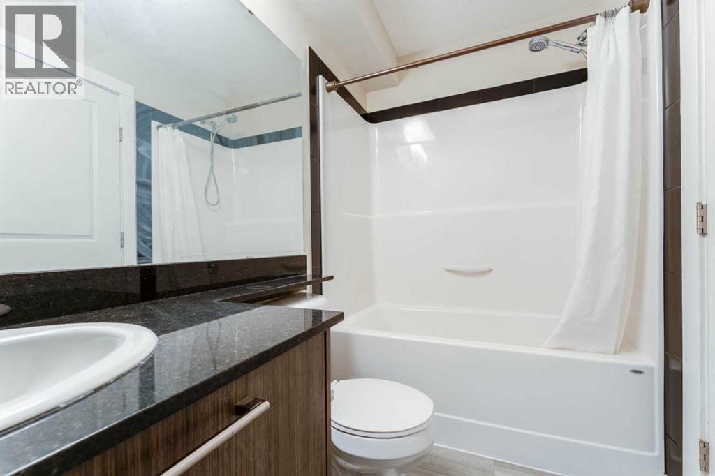 #171 300 MARINA DRIVE - 27