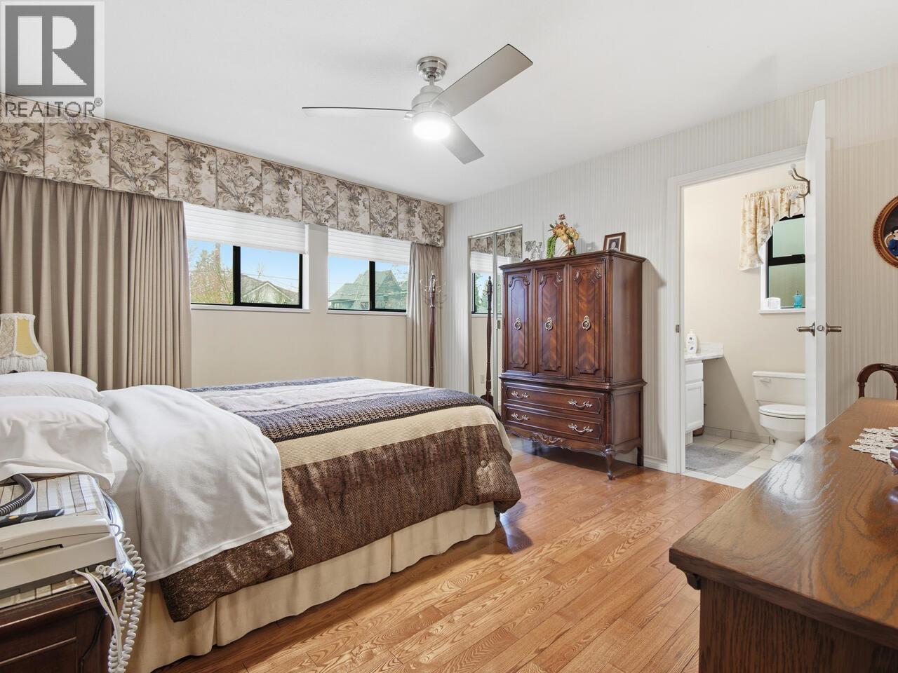 914 LONDON STREET, New Westminster