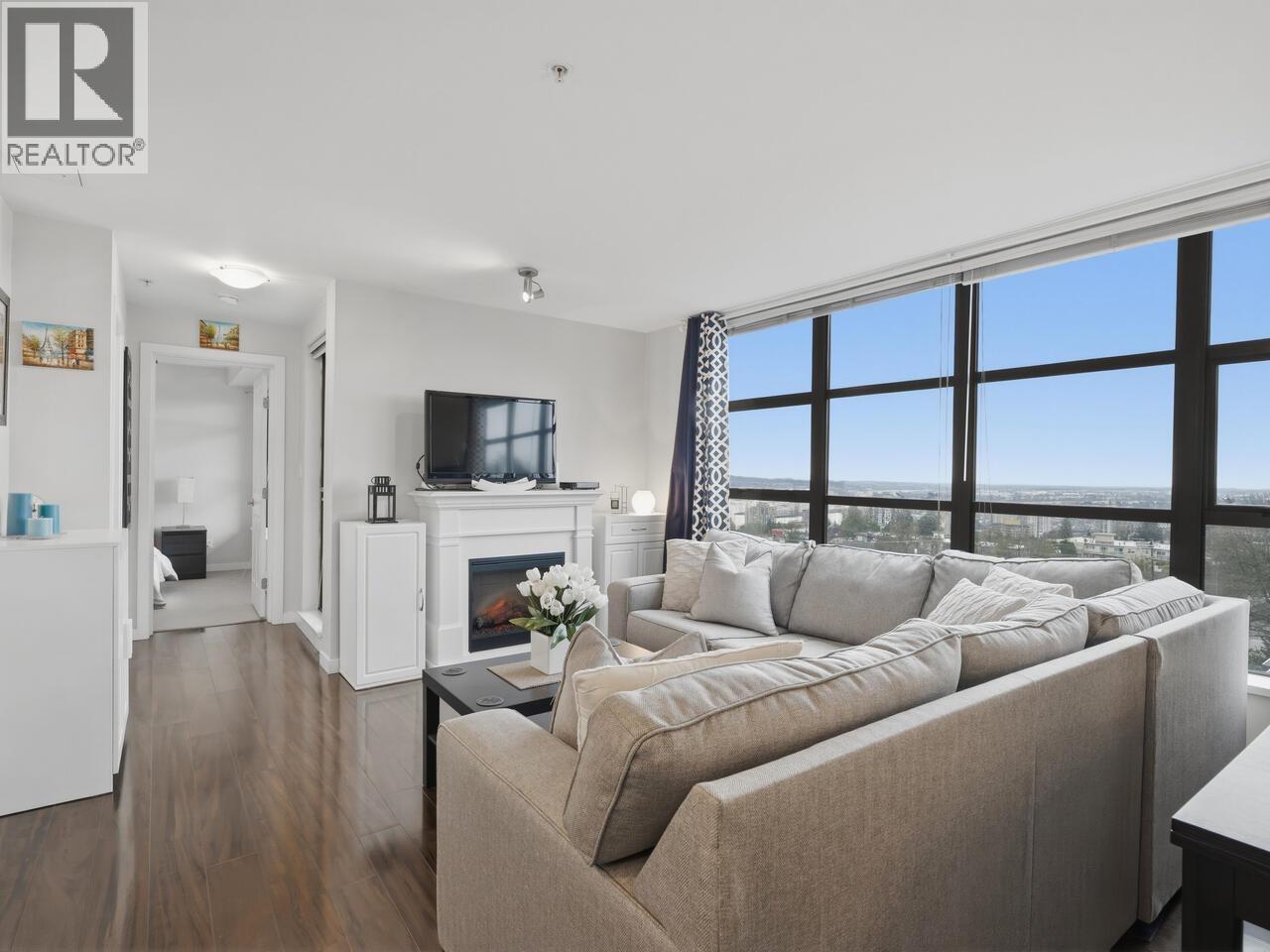 605 306 SIXTH STREET, New Westminster