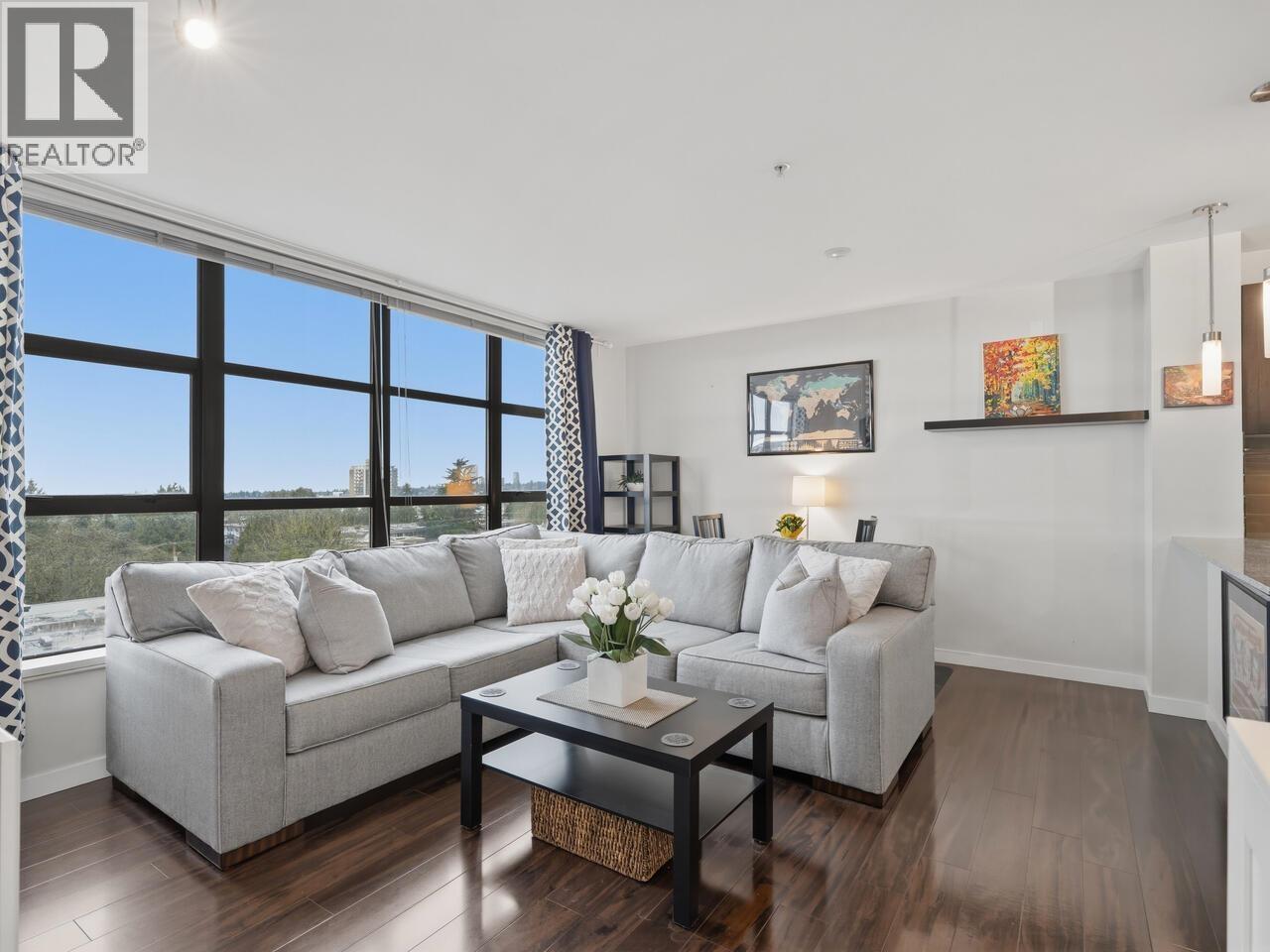 605 306 SIXTH STREET, New Westminster