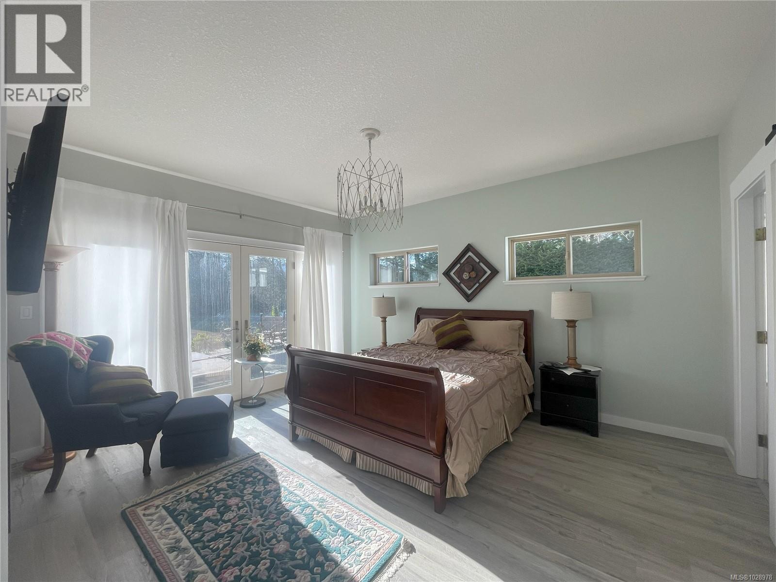 4712 SHELL BEACH RD - 23