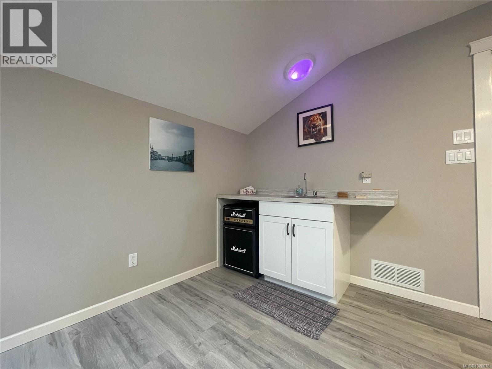 4712 SHELL BEACH RD - 29