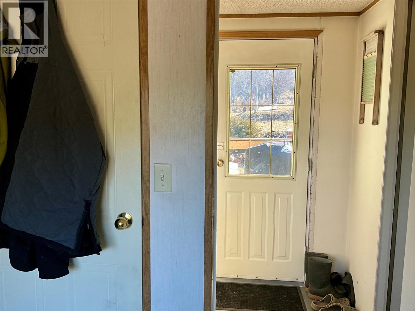 3775 HARDY MOUNTAIN Road, Grand Forks