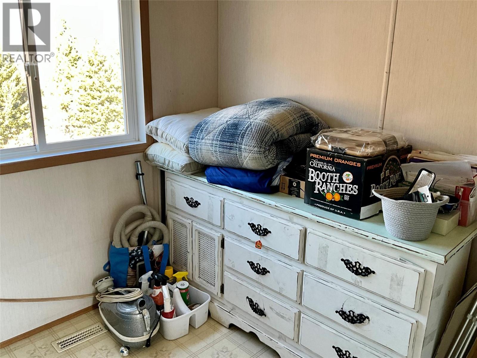 3775 HARDY MOUNTAIN Road, Grand Forks