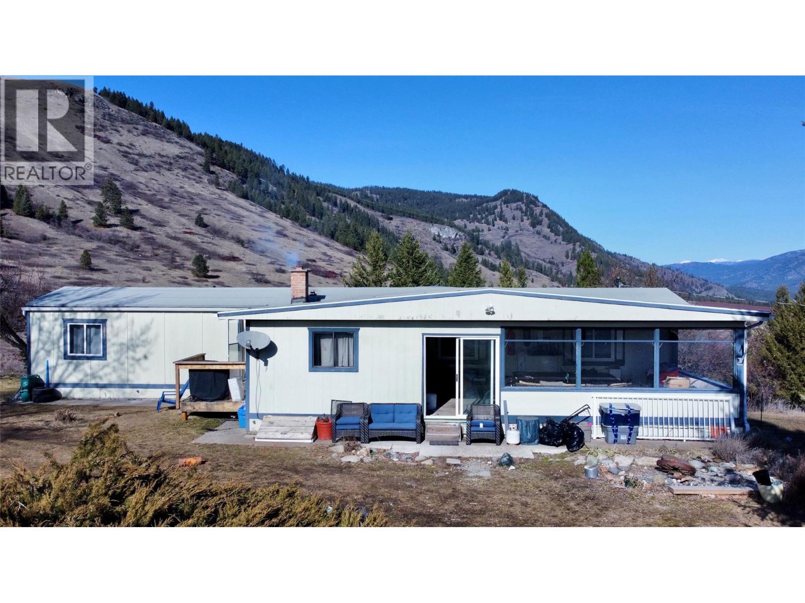 3775 HARDY MOUNTAIN Road, Grand Forks