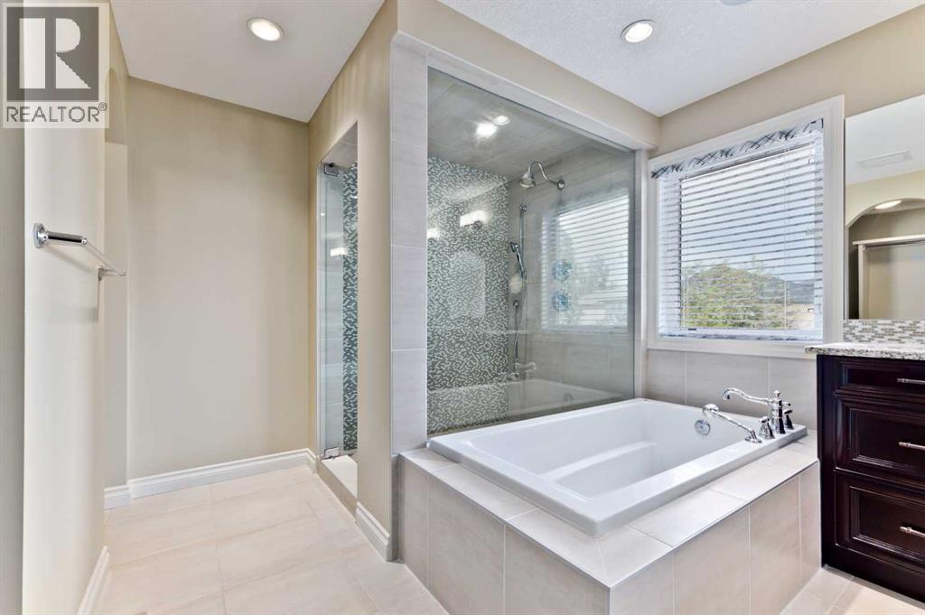 Single Family House for Sale in  ELMONT Rise SW Springbank Hill Calgary 