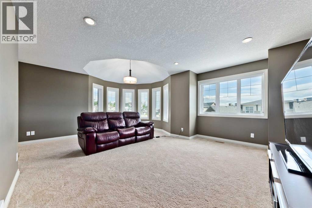 Single Family House for Sale in  ELMONT Rise SW Springbank Hill Calgary 