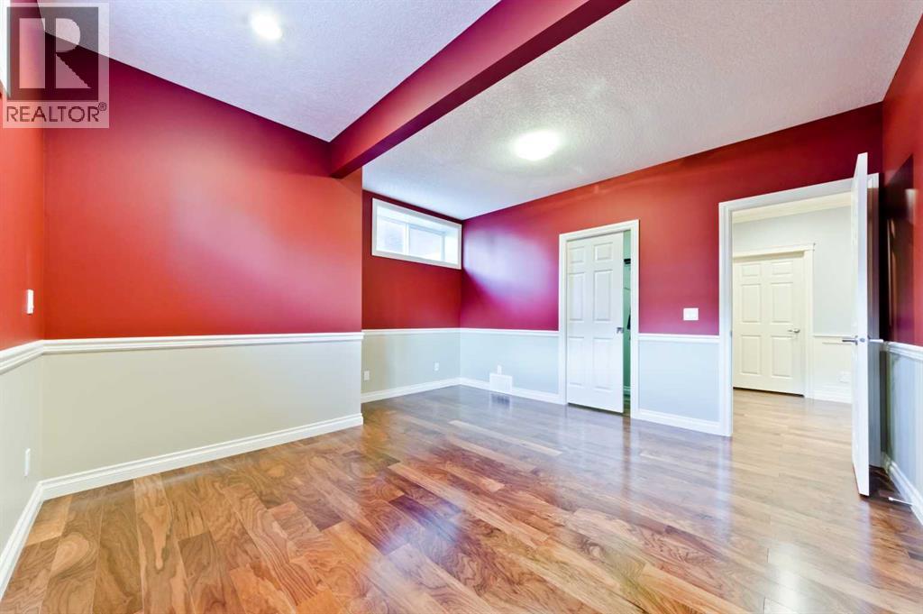 Single Family House for Sale in  ELMONT Rise SW Springbank Hill Calgary 