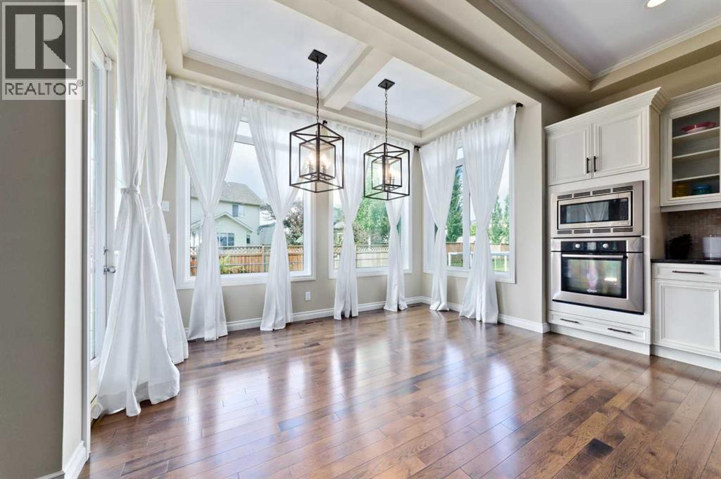 Single Family House for Sale in  ELMONT Rise SW Springbank Hill Calgary 