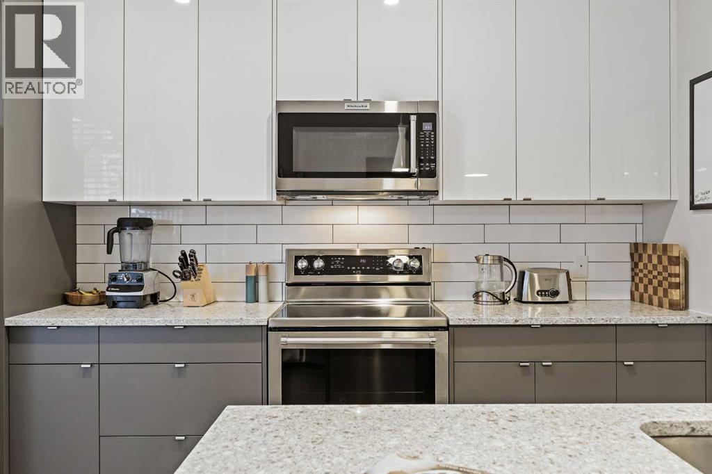 Single Family House for Sale in   Street NW Bowness Calgary 