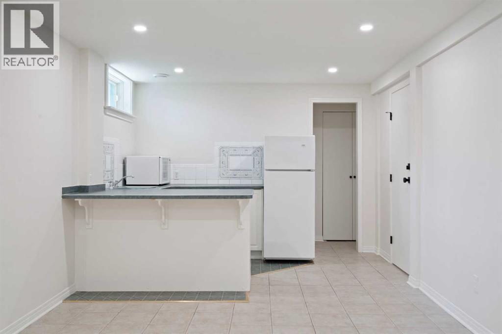 Single Family House for Sale in   Avenue NW Mount Pleasant Calgary 