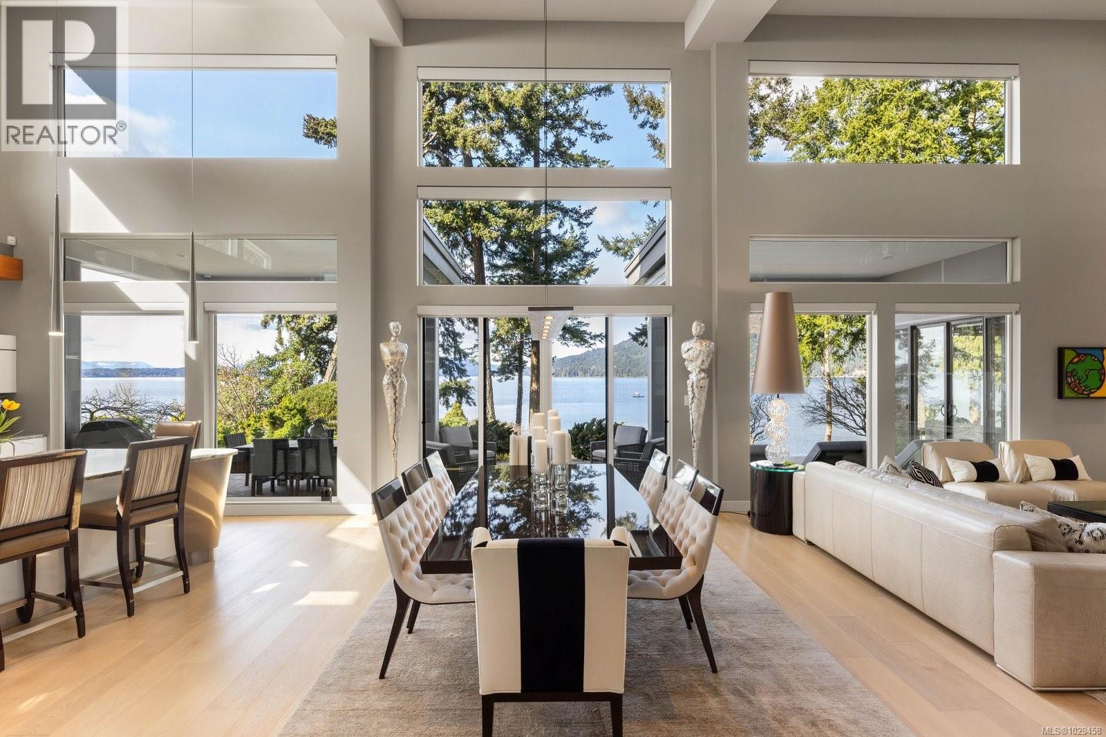 568 LANDS END RD - 5