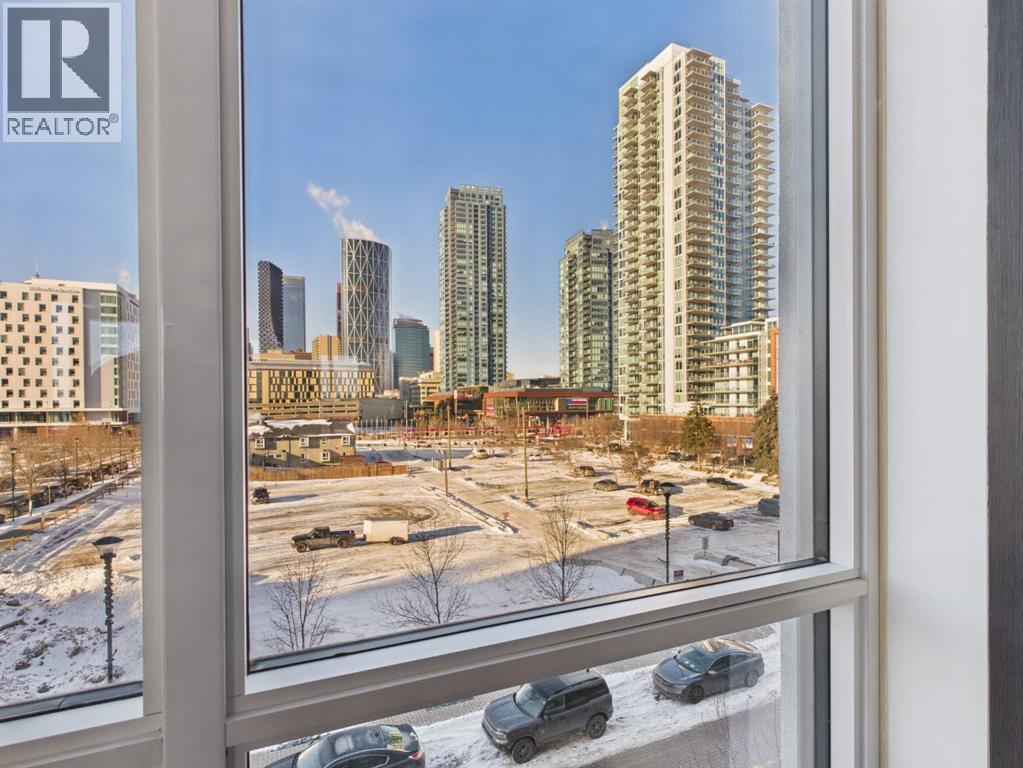 Single Family House for Sale in    Avenue SE Downtown East Village Calgary 