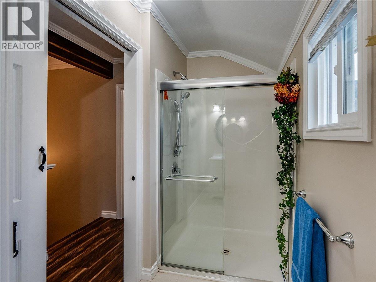 1767 Second Avenue, Trail