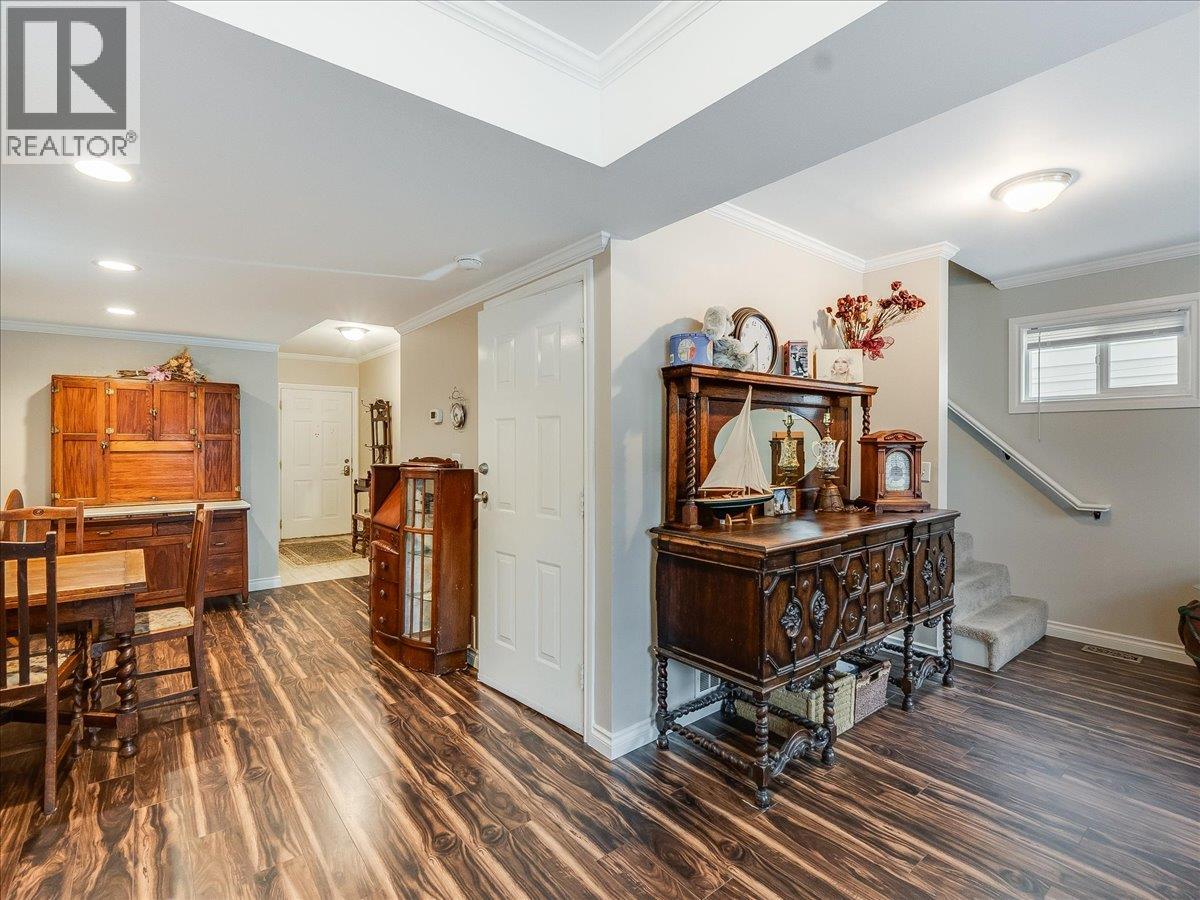 1767 Second Avenue, Trail