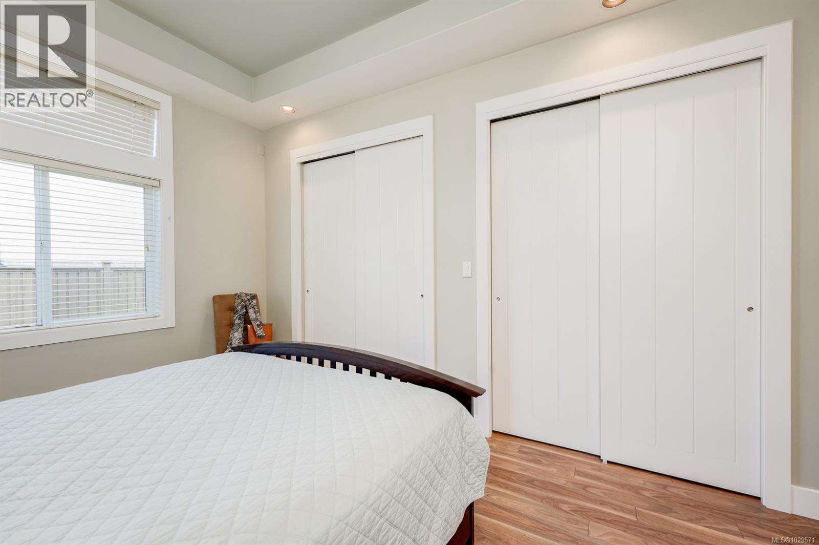 #134 3640 PROPELLER PL - 14