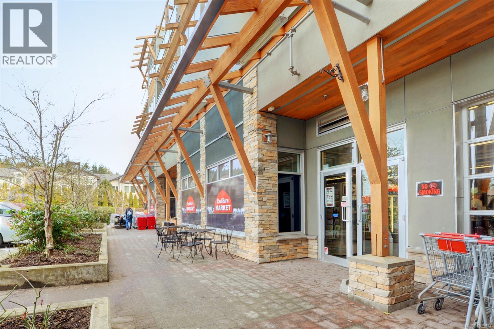 #134 3640 PROPELLER PL - 27