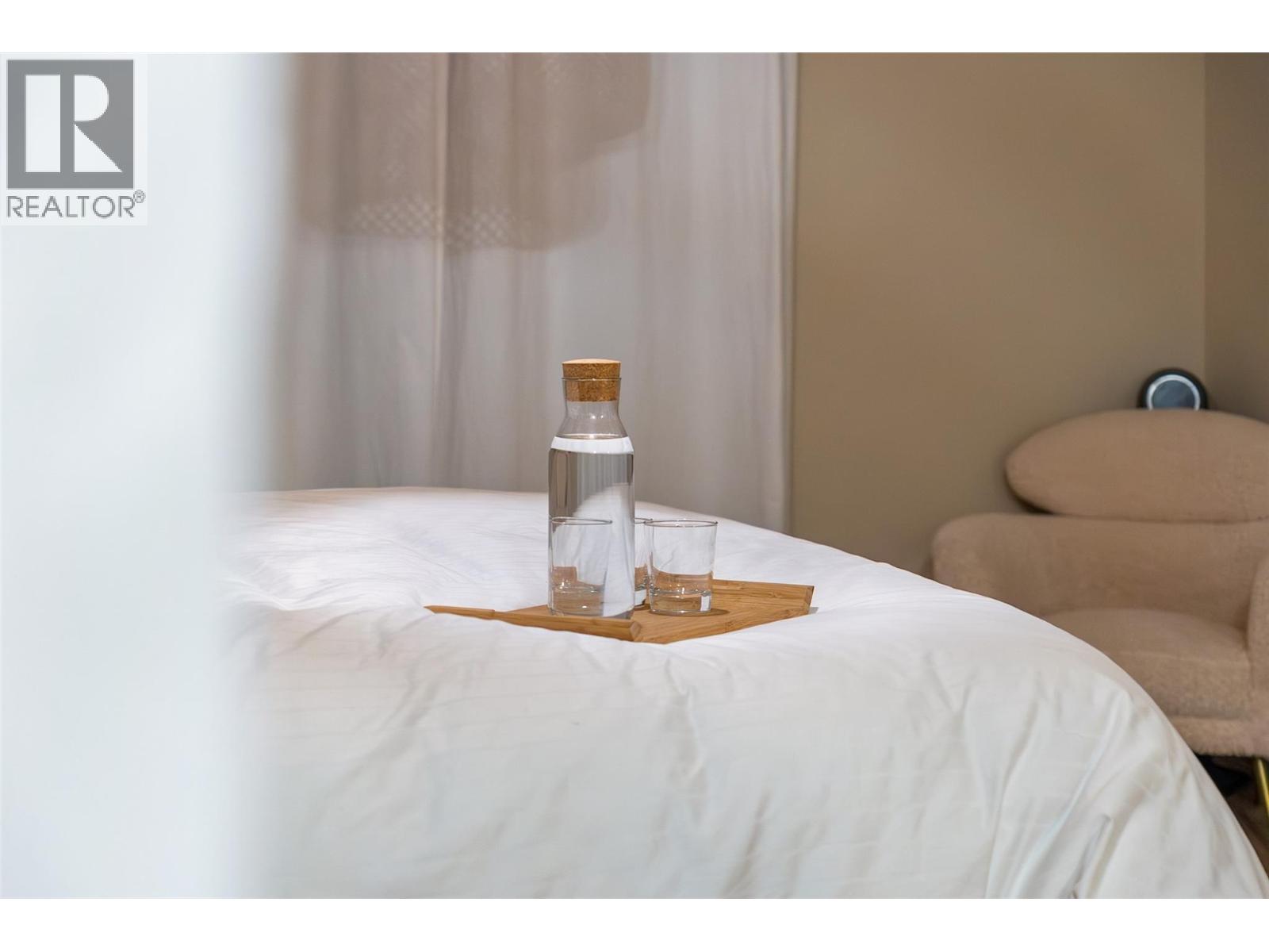 #29 1001 30 AVENUE - 29