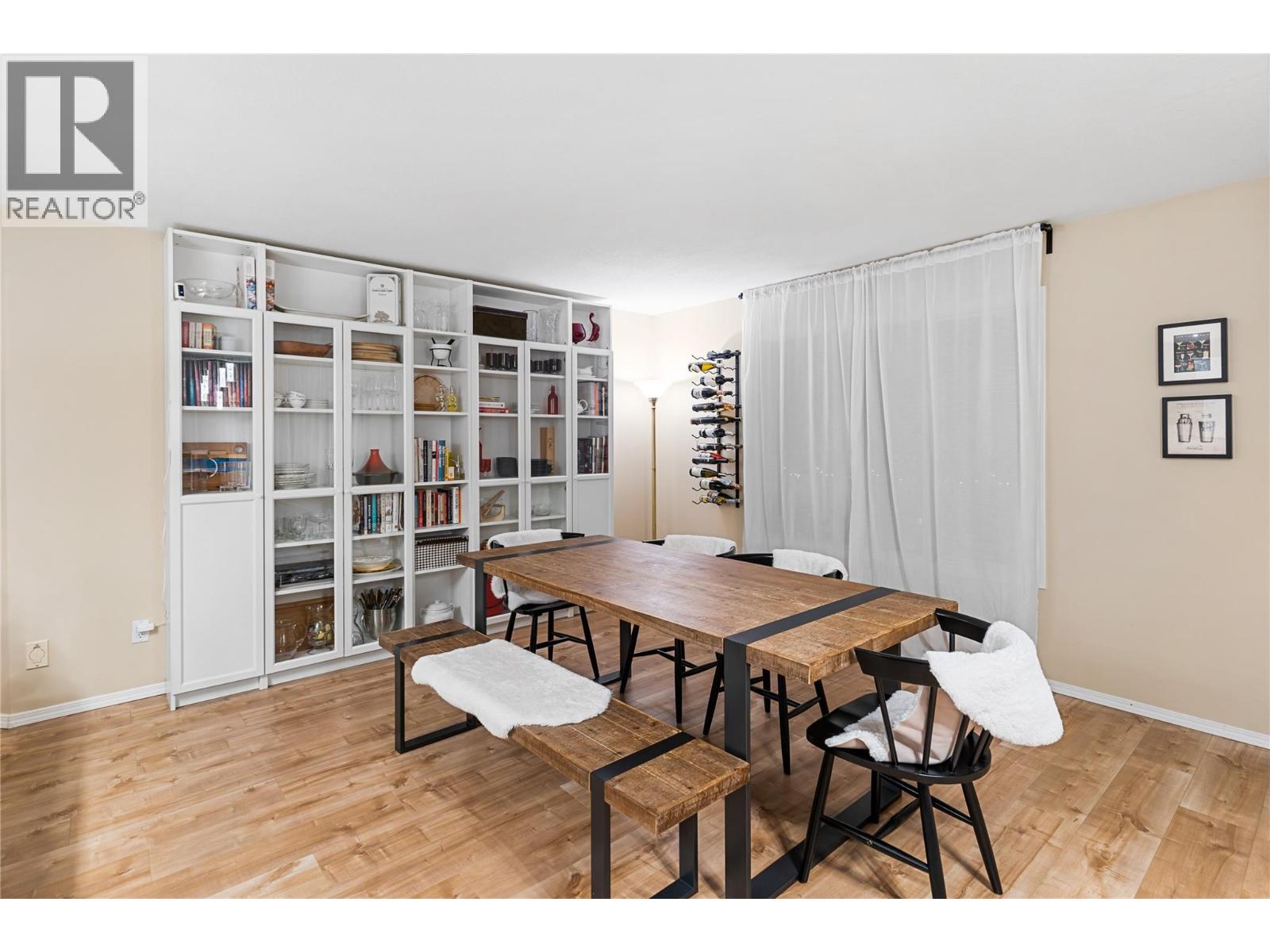 #29 1001 30 AVENUE - 22