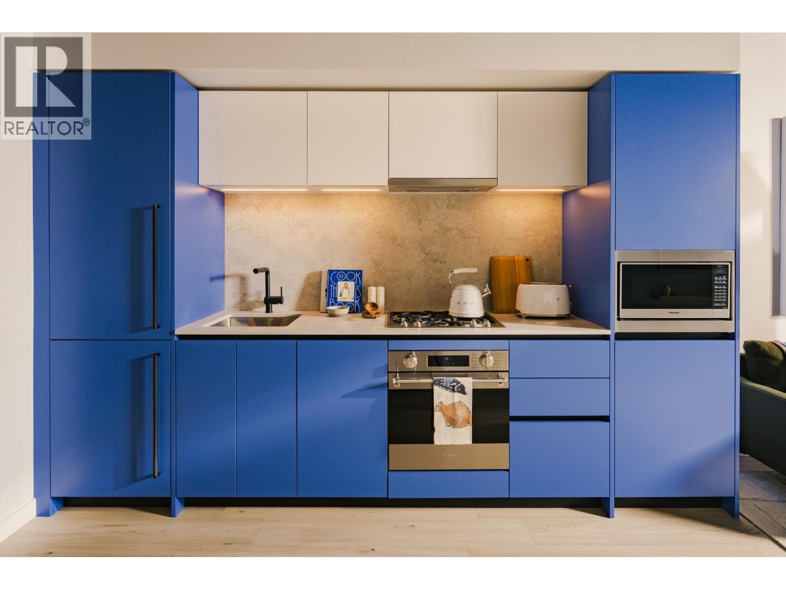 214 5060 JAMES STREET