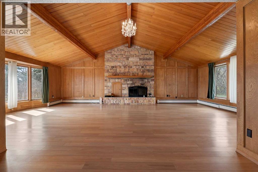 Single Family House Bungalow for Sale in  Shawnee Drive SW Shawnee Slopes Calgary 