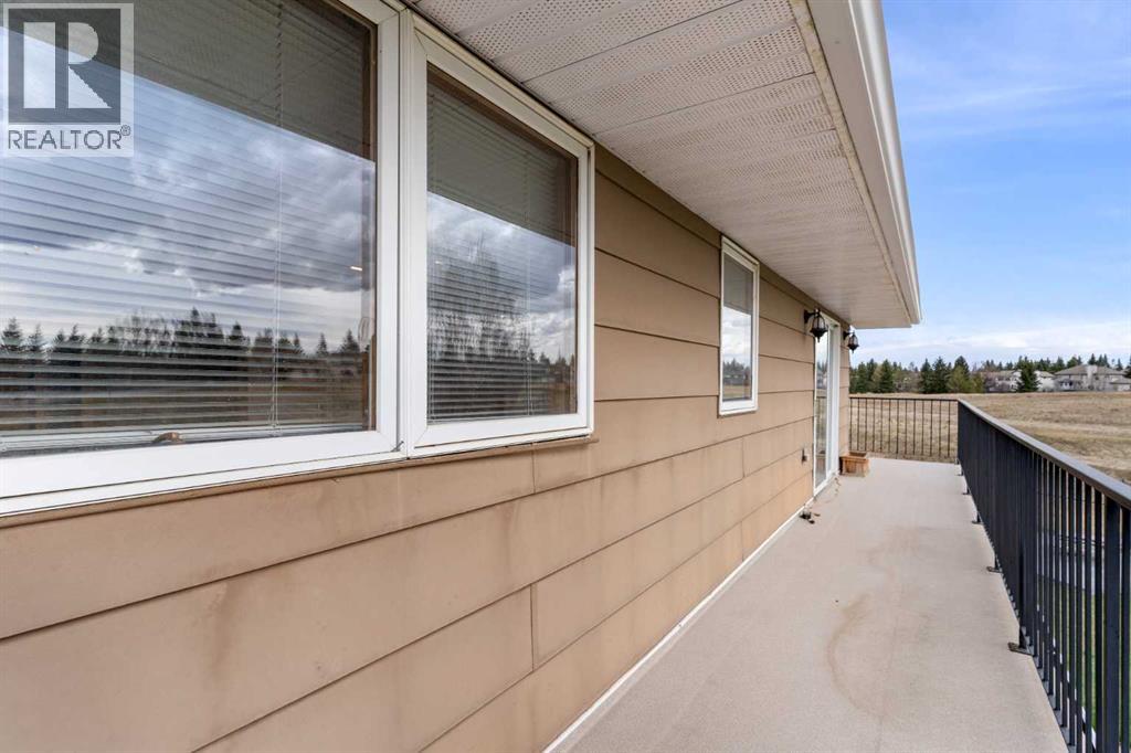 Single Family House Bungalow for Sale in  Shawnee Drive SW Shawnee Slopes Calgary 