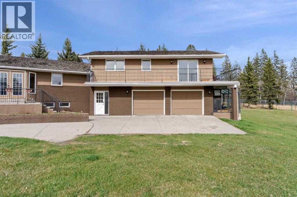 Single Family House Bungalow for Sale in  Shawnee Drive SW Shawnee Slopes Calgary 