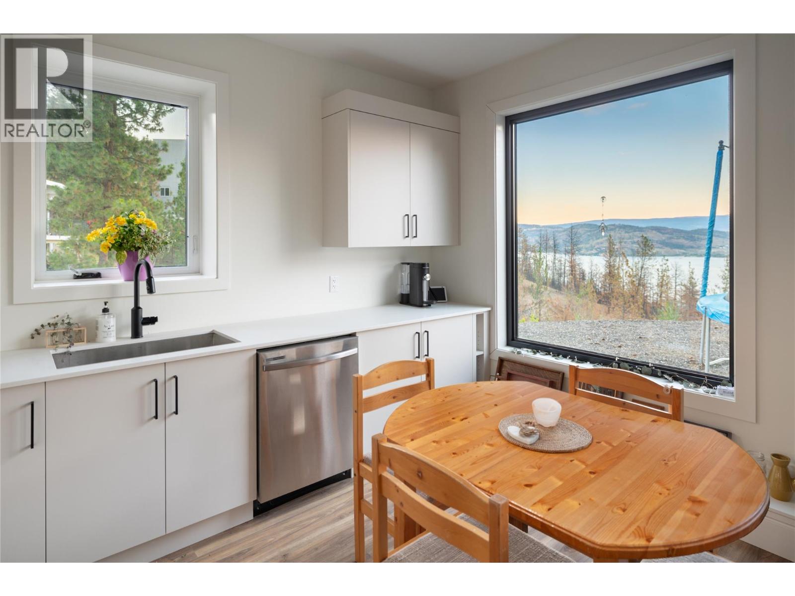  1435 Bear Creek Road, West Kelowna