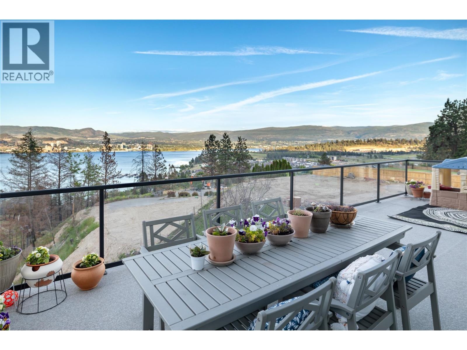 1435 Bear Creek Road, West Kelowna