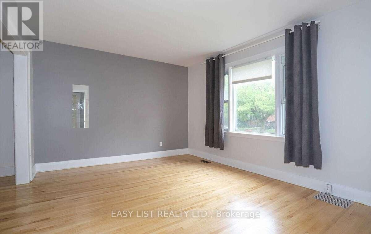 35 ANNDALE DRIVE - 24