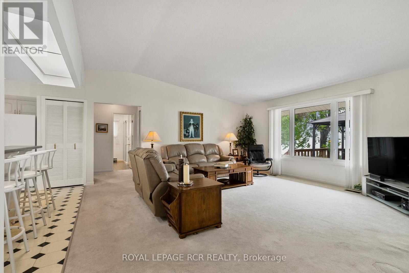 5 PARK LANE - 19