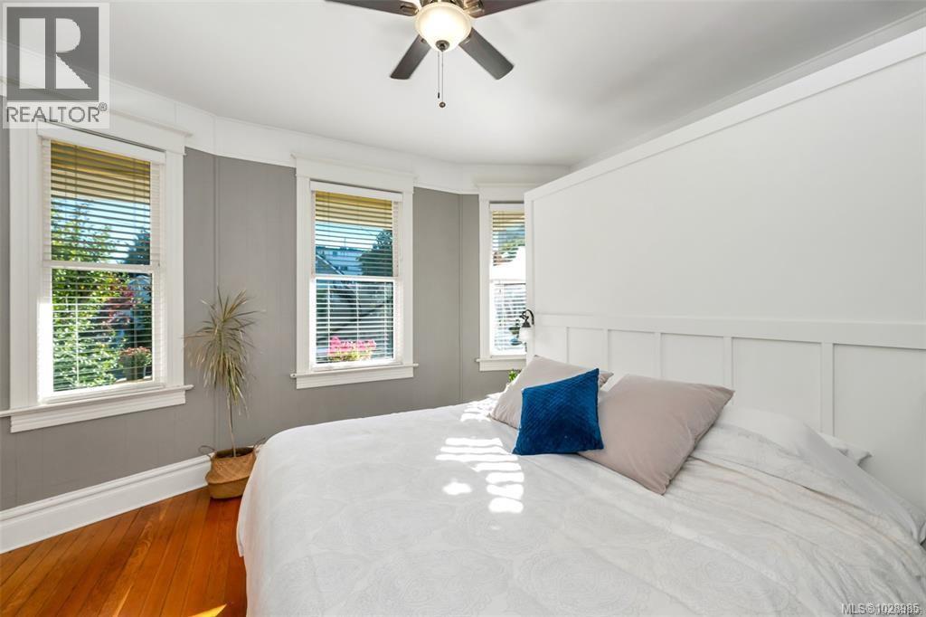 838 PRINCESS AVE - 11