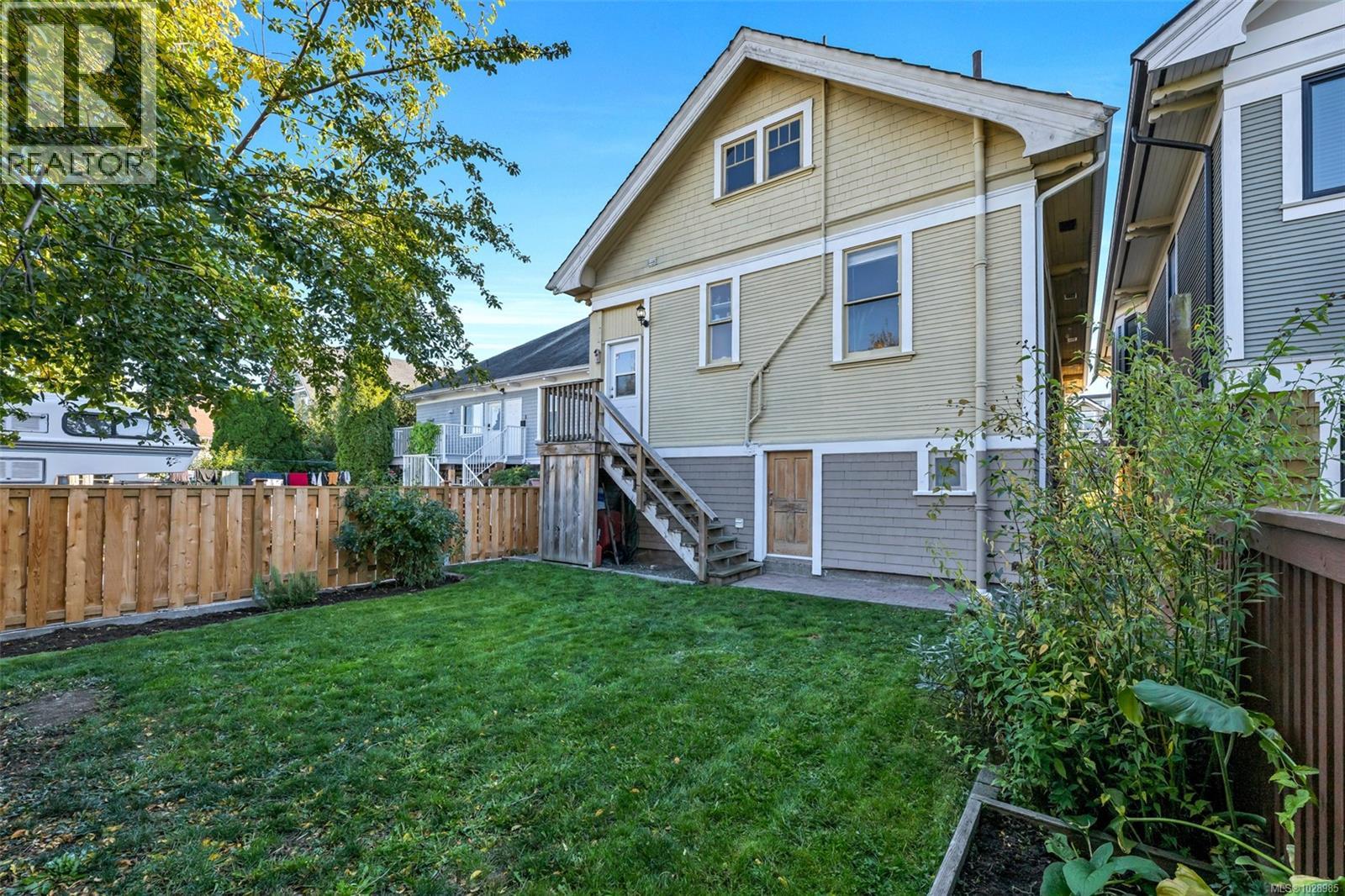 838 PRINCESS AVE - 37