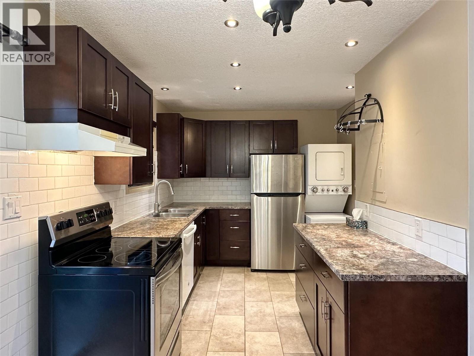 #14 2310 36 STREET - 7