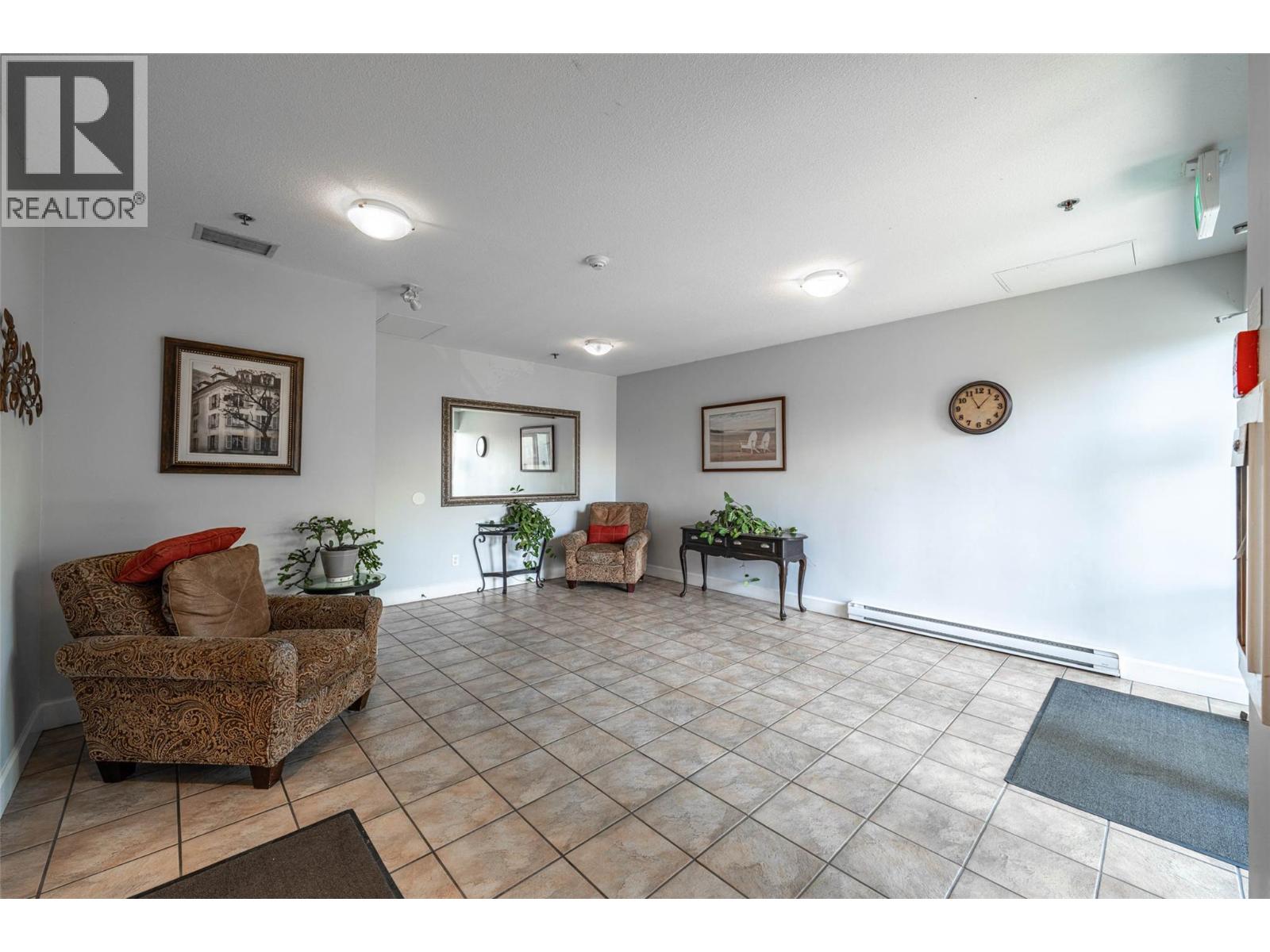 403 3320 Centennial Drive, Vernon