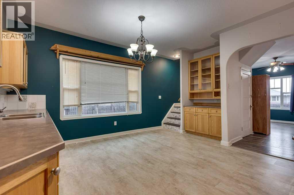 4915 44 Street, Innisfail