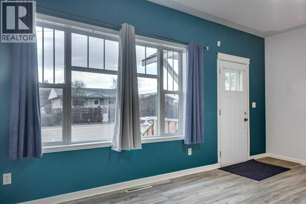 4915 44 Street, Innisfail