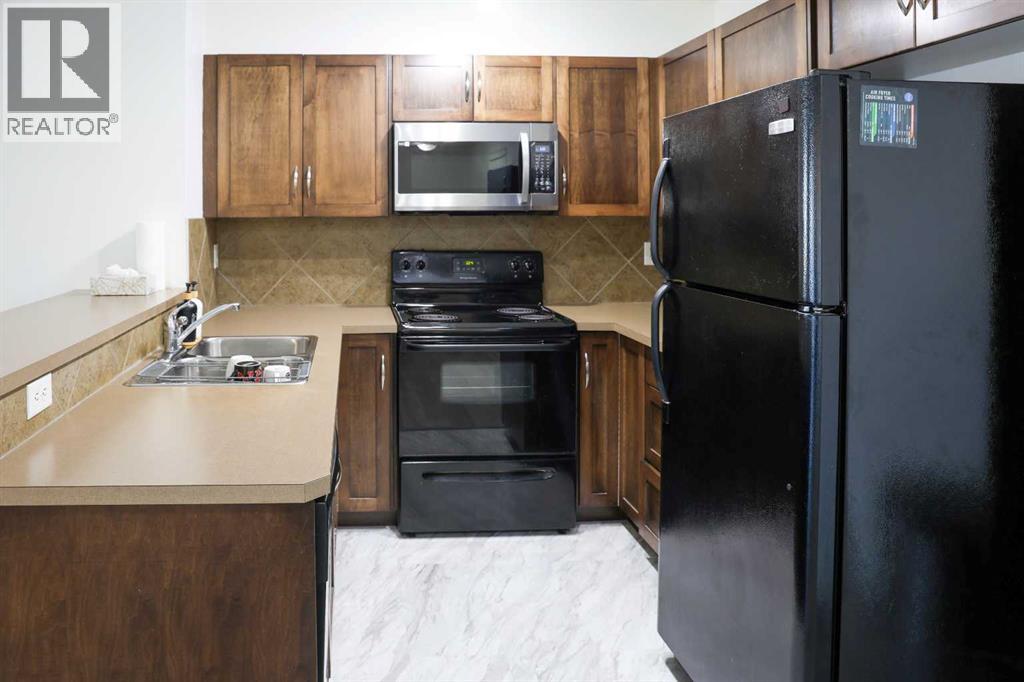 Single Family House for Sale in   Country Village Lane NE Country Hills Village Calgary 