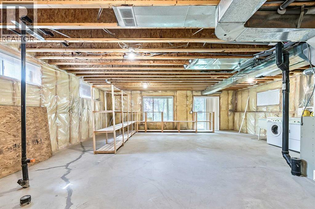 Single Family House for Sale in  Somerside Park SW Somerset Calgary 