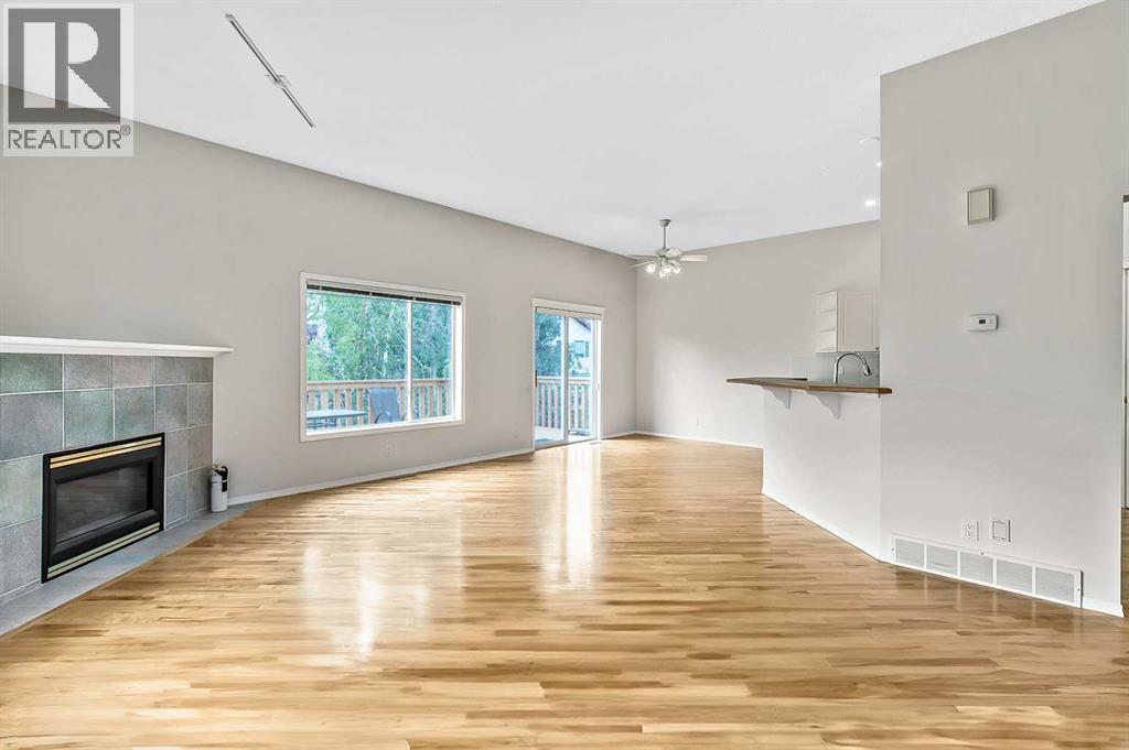 Single Family House for Sale in  Somerside Park SW Somerset Calgary 