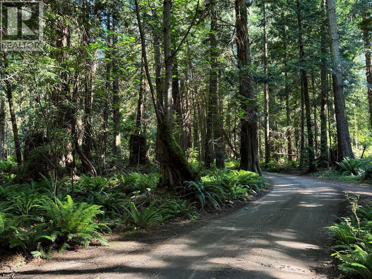 315 HAIRY ELBOW ROAD, Sechelt