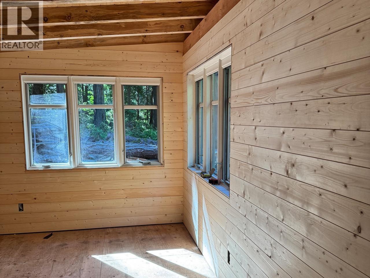 315 HAIRY ELBOW ROAD, Sechelt