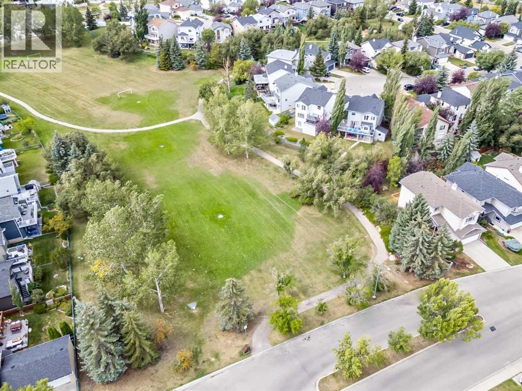 Single Family House for Sale in  Somerside Park SW Somerset Calgary 