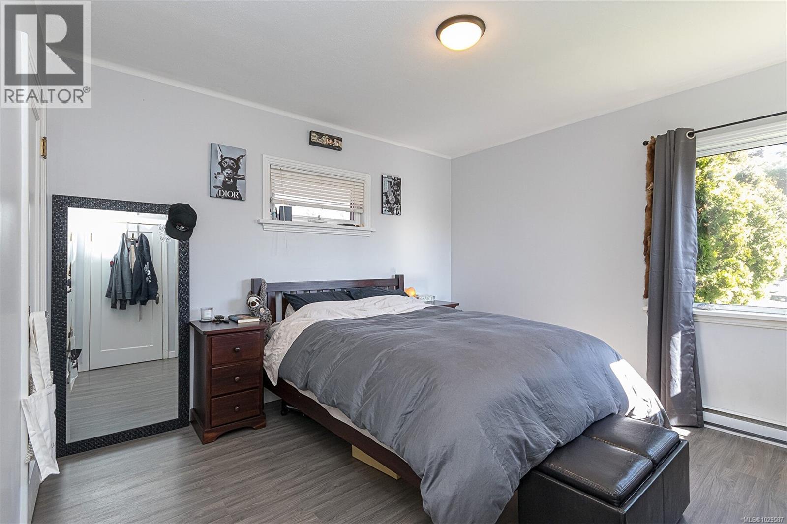  444 Stannard Avenue, Victoria