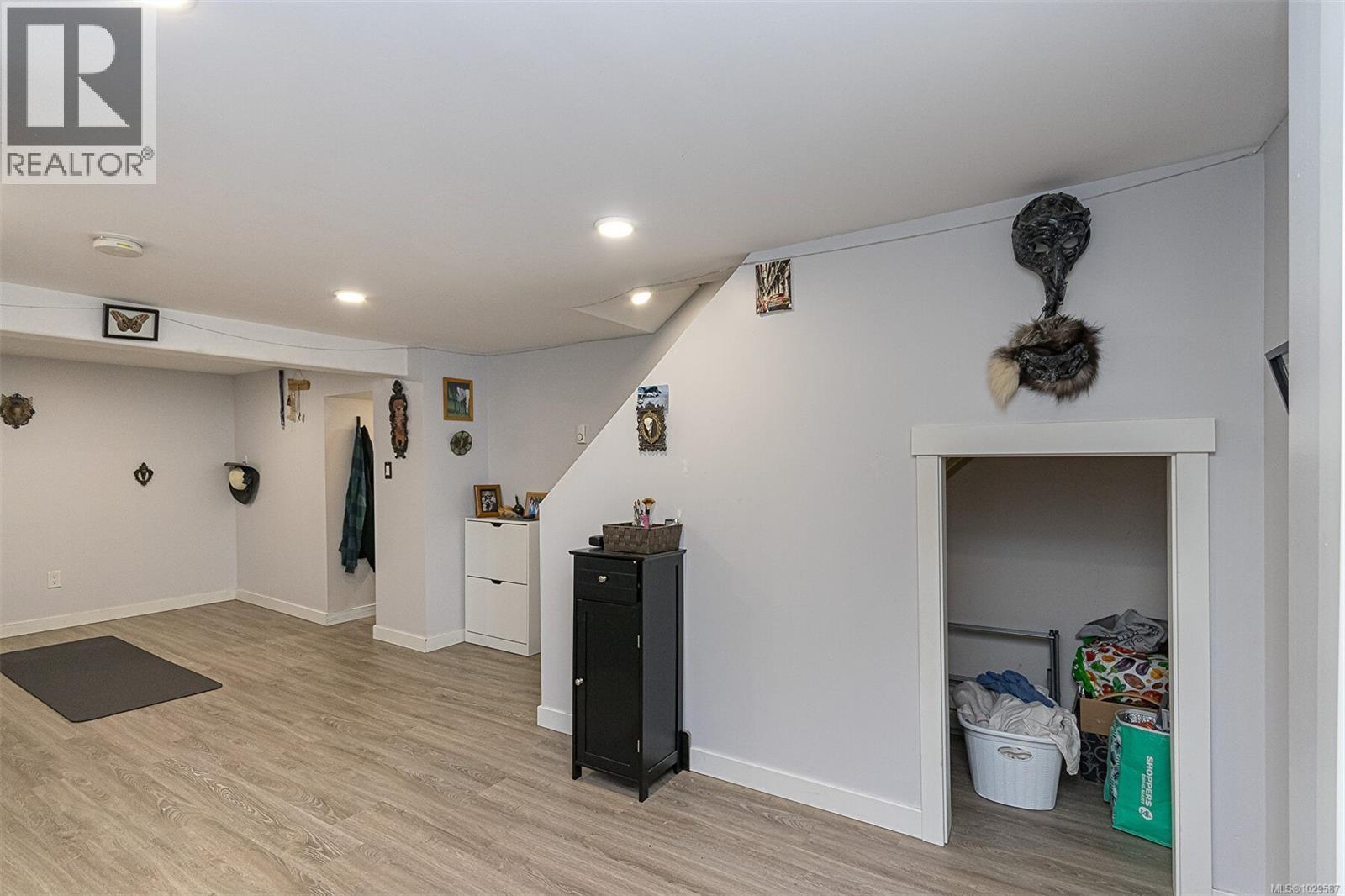  444 Stannard Avenue, Victoria