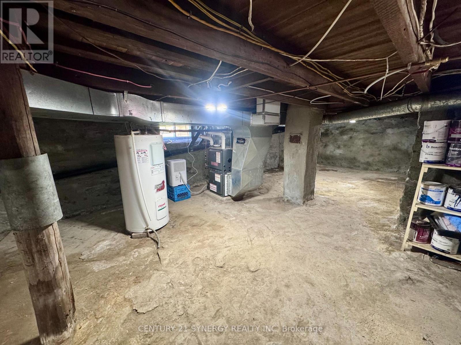 25 KENSINGTON AVENUE - 23