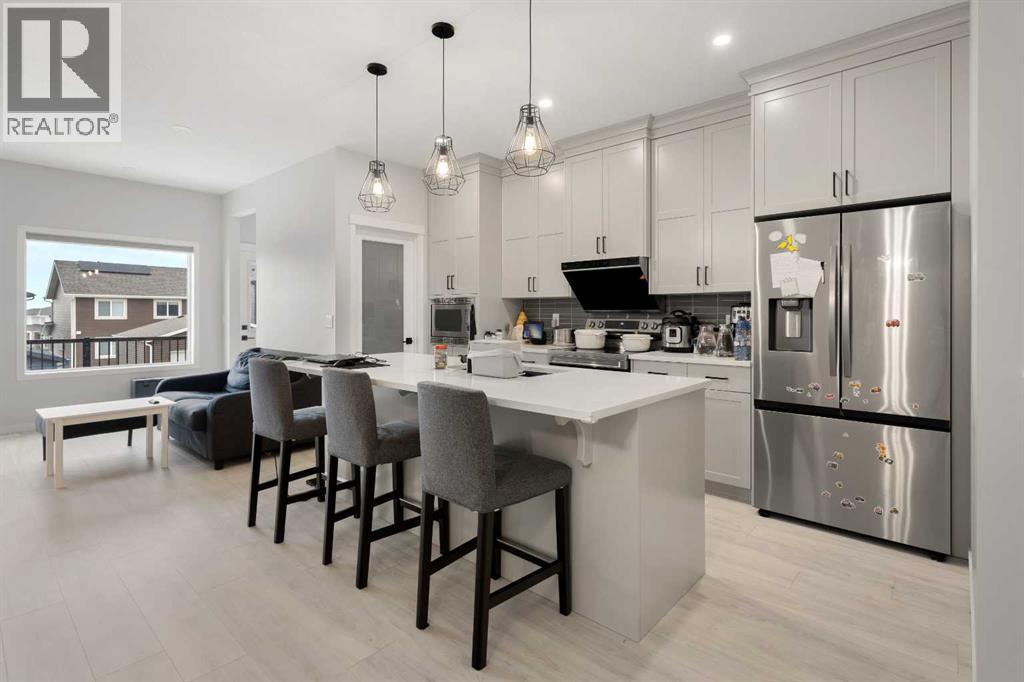 Single Family House for Sale in  Edith Manor NW Glacier Ridge Calgary 