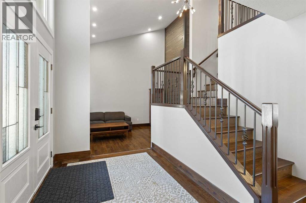 Single Family House for Sale in  Wood Crescent SW Woodlands Calgary 